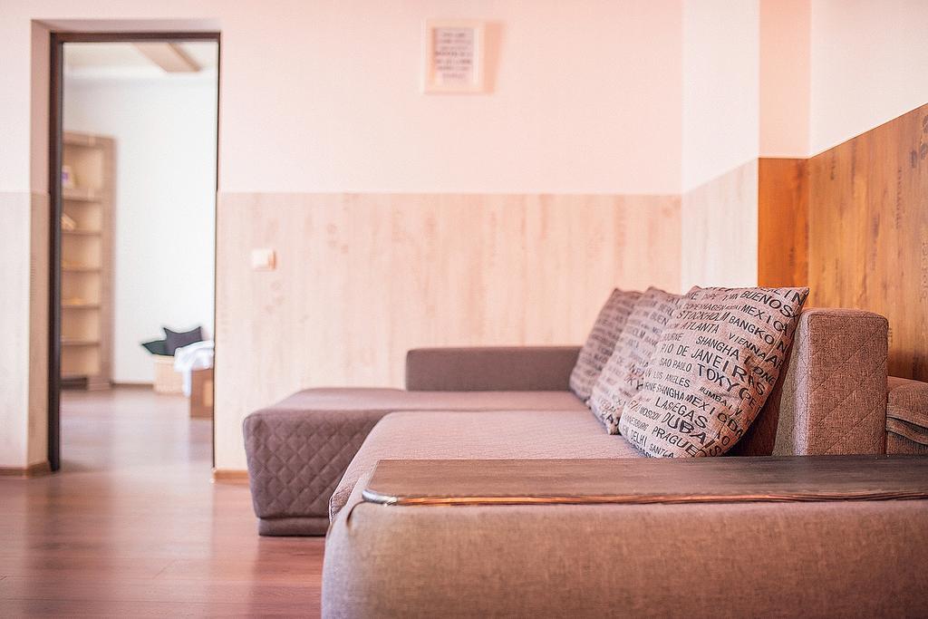 Apartments Zefir Lviv Ngoại thất bức ảnh