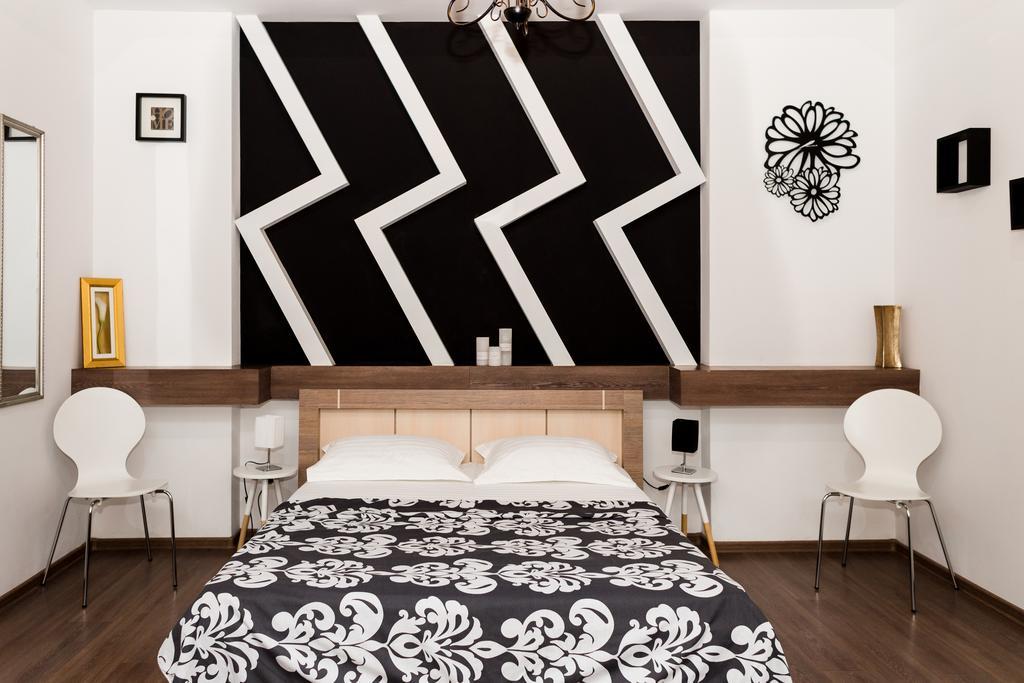 Apartments Zefir Lviv Ngoại thất bức ảnh